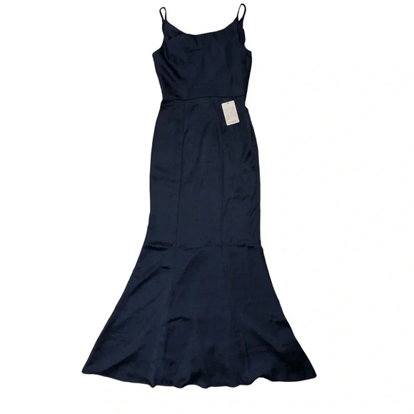Chi Chi London Marissa Dress  NWT | Navy | Size 6 - Picture 4 of 7